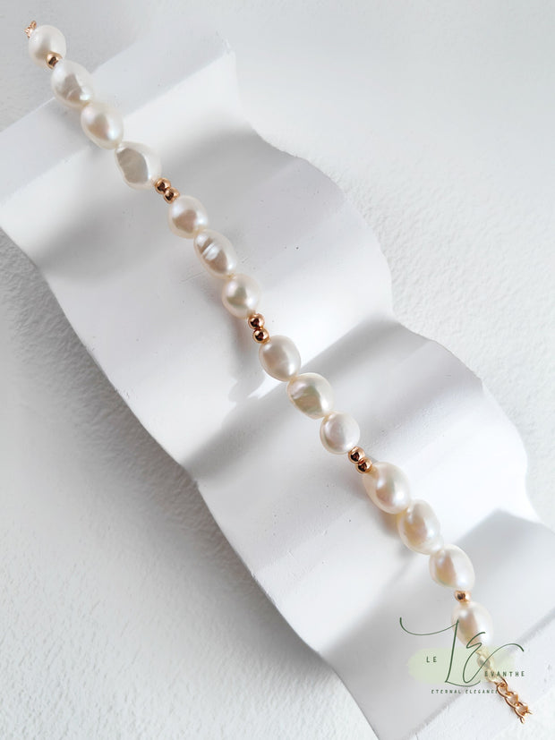 Minimalist Baroque Pearl Bracelet | 18K Gold