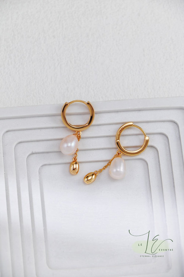 Freshwater Pearl & Teardrop Gold Bead Earrings | 18K Fine Gold