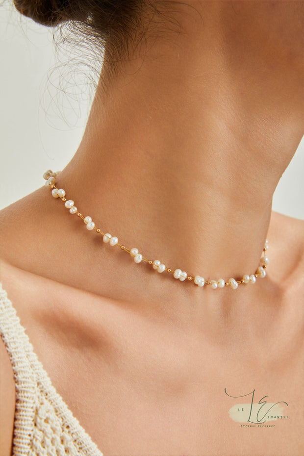 Irregularly Arranged Freshwater Pearl Choker Necklace | 18K Fine Gold