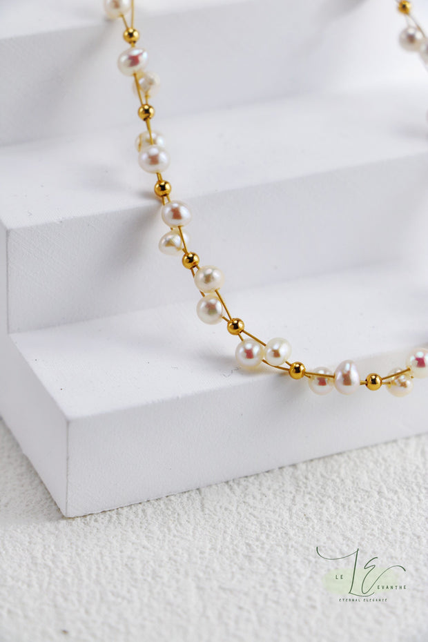 Irregularly Arranged Freshwater Pearl Choker Necklace | 18K Fine Gold