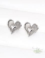 Minimlaist Heart-Shaped Stud Earrings | 925 Sterling Silver | 18K Fine Gold