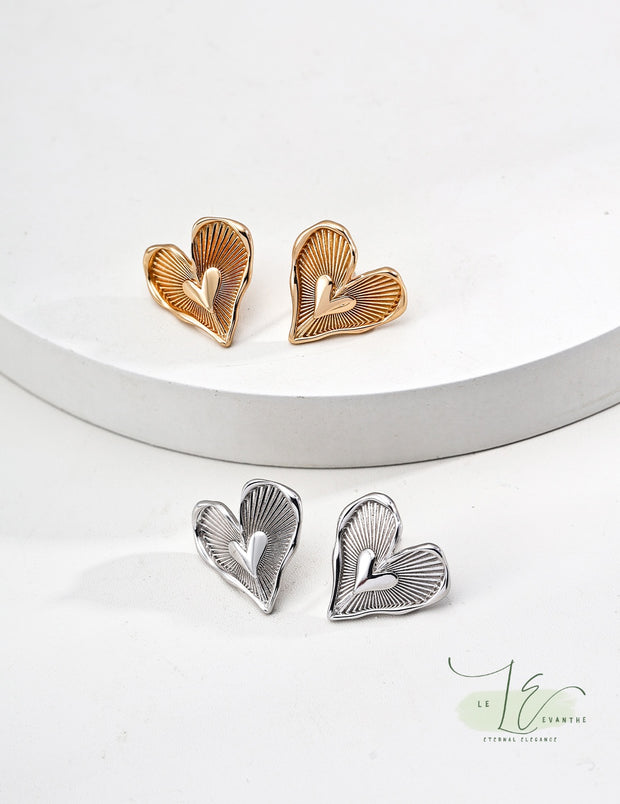 Minimlaist Heart-Shaped Stud Earrings | 925 Sterling Silver | 18K Fine Gold