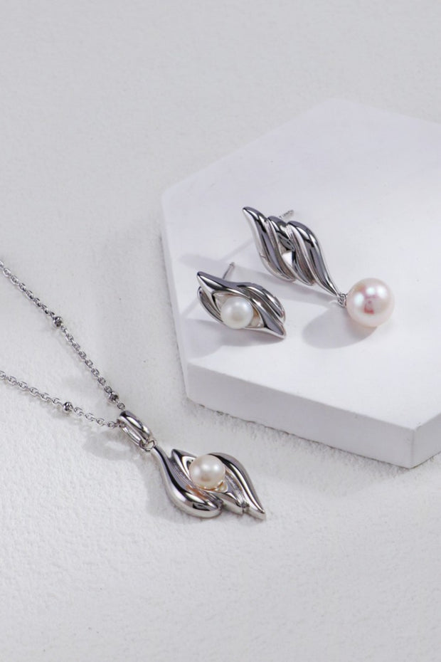 Asymmetrical Fluid Design Freshwater Pearl Necklace | 925 Sterling Silver | 18K Fine Gold