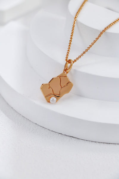 Freshwater Pearl Stud with Crackled Square Pendant Necklace | 18K Fine Gold