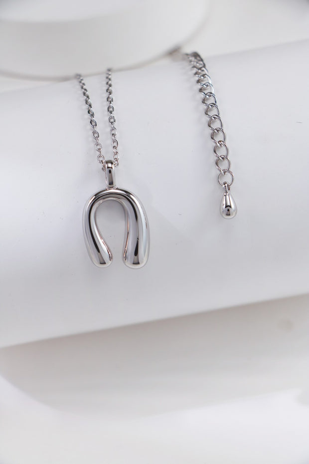 Horseshoe Pendant Necklace | 925 Sterling Silver | 18K Gold