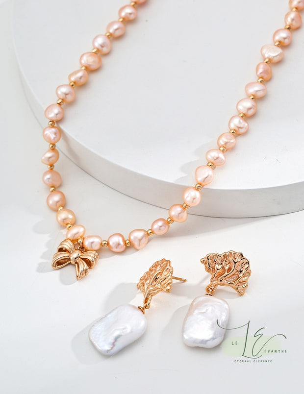 Freshwater Pink Baroque Pearl & Bow Pendant Necklace | 18K Fine Gold