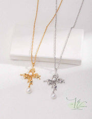 Elegant Butterfly Pendant Necklace with Pearl | 925 Silver & 18K Gold - delicate wing details framing a lustrous freshwater pearl.